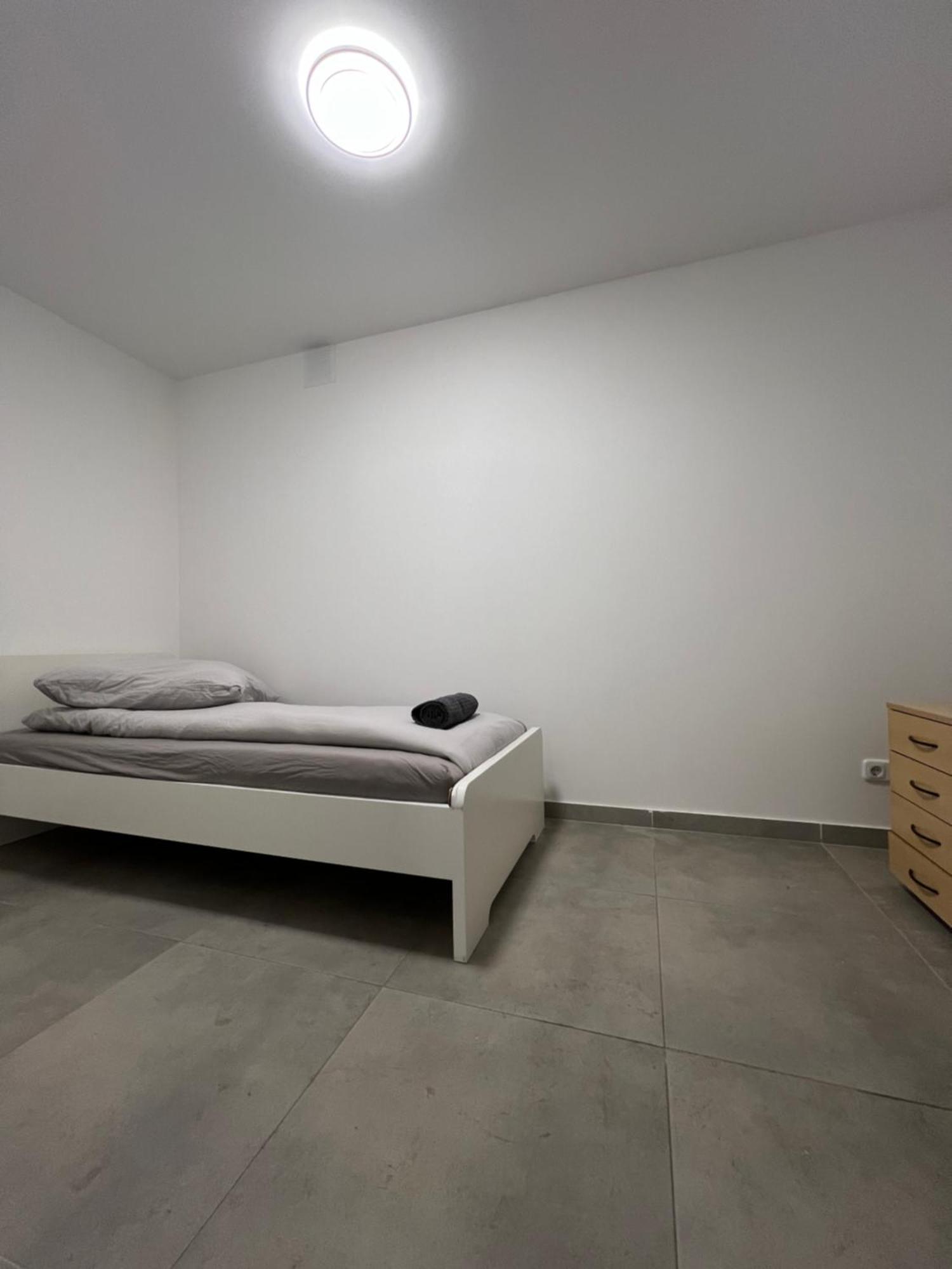 Hotel Mieterlux Frankfurt Heusenstamm Habitación foto
